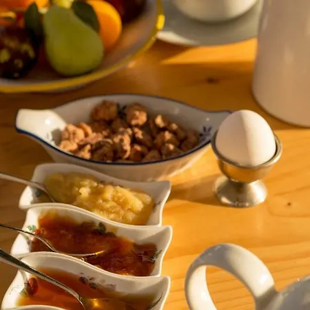 ファームステイ Masseria Sardo ポッツオーリ